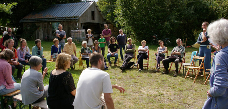 Groupe assemblé en plein aire